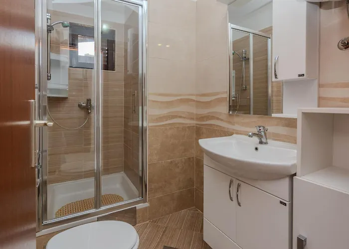 Appartamento With Parking Space - 23111