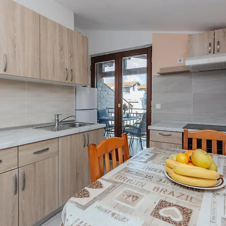 With Parking Space - 23111 Апартаменты *